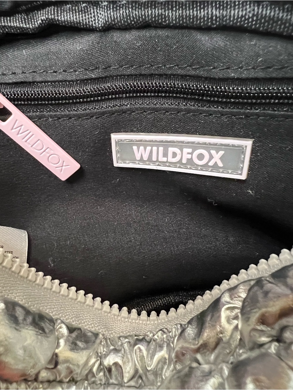 Wildfox Metallic Silver Floral Quilted Beltbag / Crossbody NWT - Picture 7 of 10
